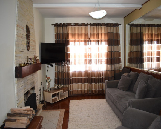Imagem Casa com 4 Quartos à Venda, 260 m² em Região Do Jaguaribe - Campos Do Jordão Imagem Casa com 4 Quartos à Venda, 260 m² em Região Do Jaguaribe - Campos Do Jordão
