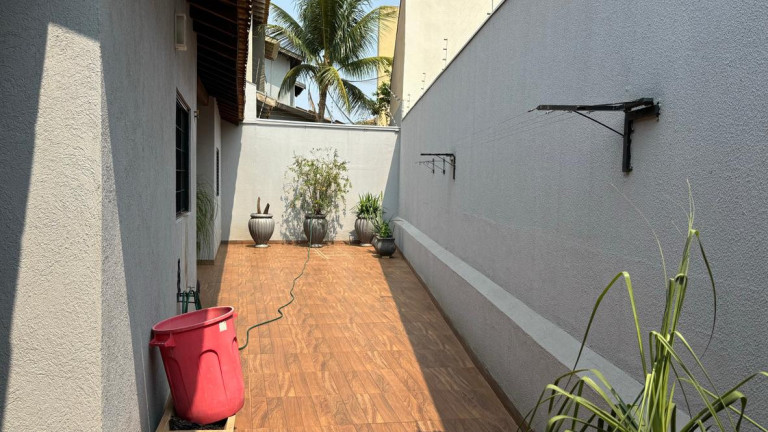 Imagem Casa com 3 Quartos à Venda, 119 m² em Vila Vilas Boas - Campo Grande