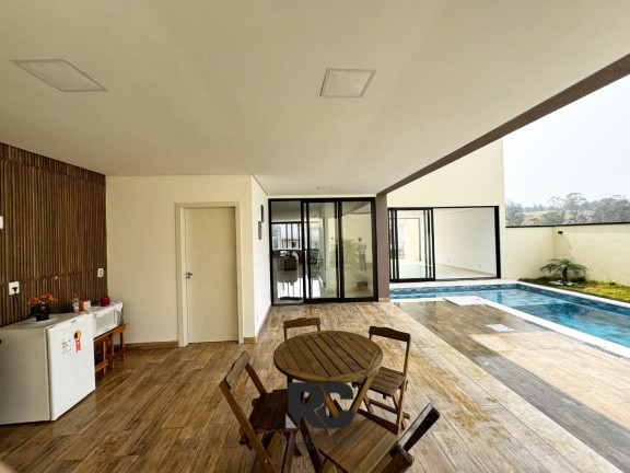 Imagem Sobrado com 3 Quartos à Venda, 320 m² em Mosaico Essence - Mogi Das Cruzes Imagem Sobrado com 3 Quartos à Venda, 320 m² em Mosaico Essence - Mogi Das Cruzes
