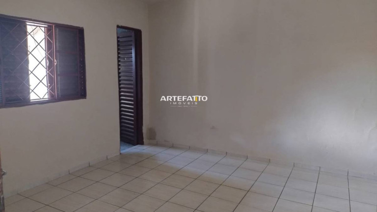 Imagem Casa com 1 Quarto à Venda, 200 m² Imagem Casa com 1 Quarto à Venda, 200 m²