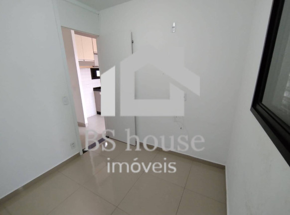 Imagem Apartamento com 2 Quartos para Alugar, 40 m² em Santa Maria - Santo André