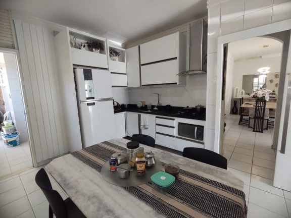 Imagem Casa com 3 Quartos à Venda, 240 m² em Candeias - Jaboatão Dos Guararapes