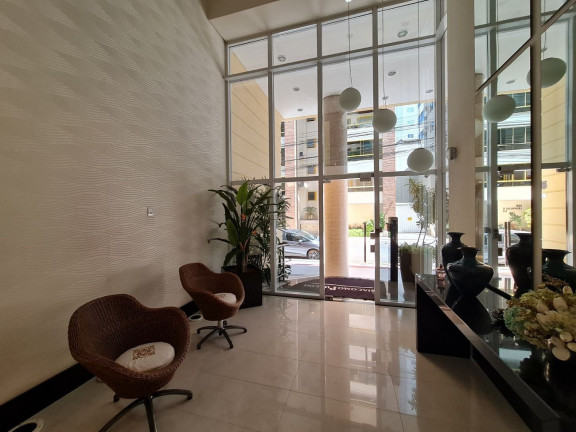 Imagem Apartamento com 3 Quartos à Venda, 110 m² em Centro - Balneário Camboriú