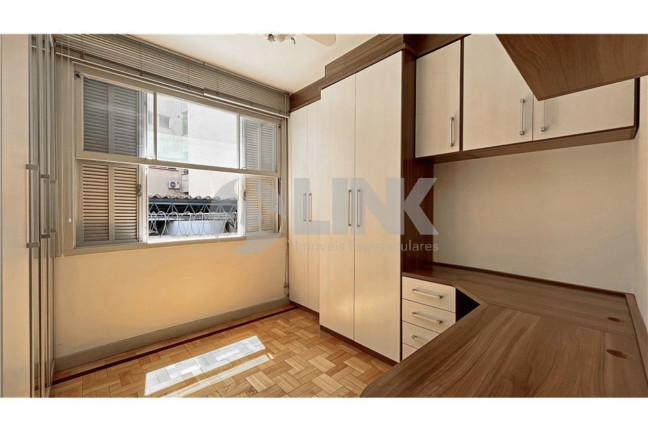Imagem Apartamento com 3 Quartos à Venda, 105 m² em Rio Branco - Porto Alegre Imagem Apartamento com 3 Quartos à Venda, 105 m² em Rio Branco - Porto Alegre