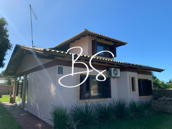Casa com 3 Quartos à Venda, 360 m² em Paraiso - Torres