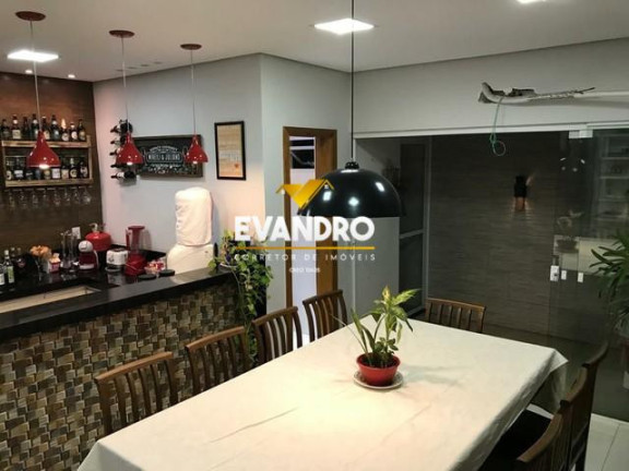 Imagem Casa com 3 Quartos à Venda, 150 m² em Santa Cruz - Cuiabá