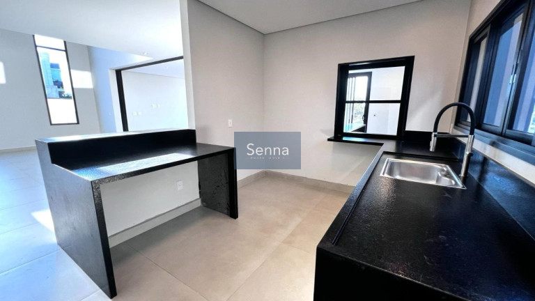 Imagem Casa com 3 Quartos à Venda, 395 m² em Medeiros - Jundiaí Imagem Casa com 3 Quartos à Venda, 395 m² em Medeiros - Jundiaí