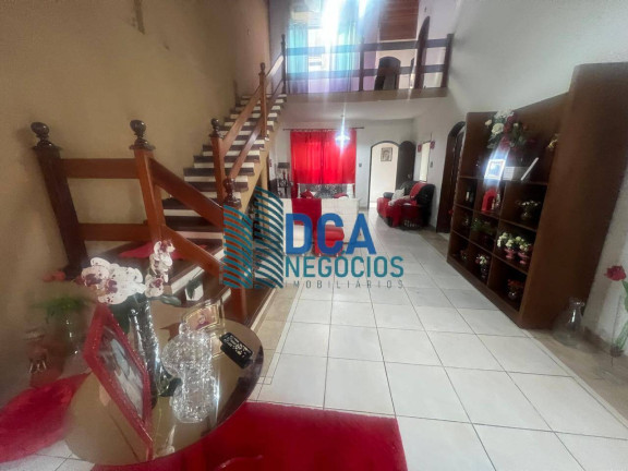 Imagem Casa com 5 Quartos à Venda, 400 m² em Parque São Luís - Taubaté Imagem Casa com 5 Quartos à Venda, 400 m² em Parque São Luís - Taubaté