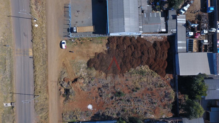 Imagem Terreno para Alugar, 2.000 m² em Primavera - Guarapuava Imagem Terreno para Alugar, 2.000 m² em Primavera - Guarapuava