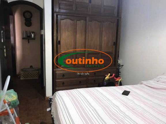 Imagem Casa com 4 Quartos à Venda, 201 m² em Tijuca - Rio De Janeiro Imagem Casa com 4 Quartos à Venda, 201 m² em Tijuca - Rio De Janeiro