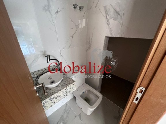 Imagem Casa com 3 Quartos à Venda, 260 m² em Ponta Da Praia - Santos Imagem Casa com 3 Quartos à Venda, 260 m² em Ponta Da Praia - Santos