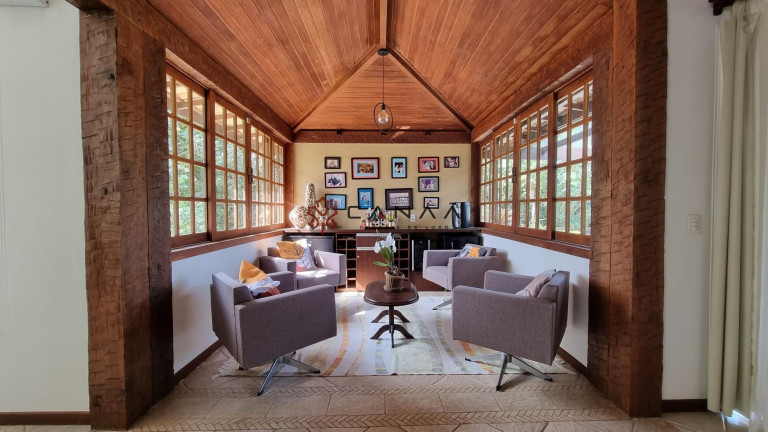 Imagem Casa com 6 Quartos à Venda, 450 m² em Ferradura - Armação Dos Búzios Imagem Casa com 6 Quartos à Venda, 450 m² em Ferradura - Armação Dos Búzios