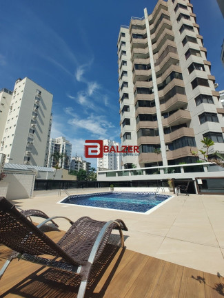 Imagem Apartamento com 3 Quartos à Venda, 197 m² em Centro - Florianópolis Imagem Apartamento com 3 Quartos à Venda, 197 m² em Centro - Florianópolis