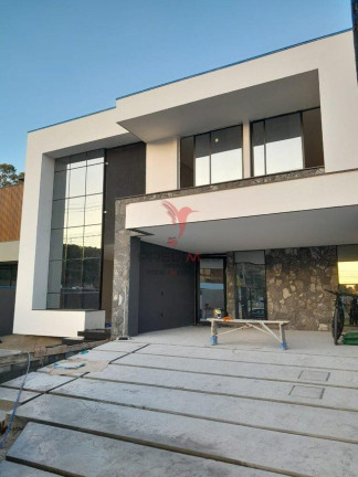 Imagem Casa com 3 Quartos à Venda, 218 m² em Terras Altas - Camboriú Imagem Casa com 3 Quartos à Venda, 218 m² em Terras Altas - Camboriú