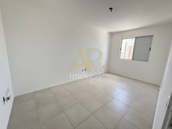 Imagem Apartamento com 2 Quartos à Venda, 73 m² em Centro - Palhoça