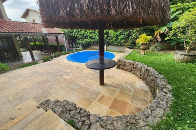 Imagem Casa de Condomínio com 3 Quartos à Venda, 324 m² em Itaipu - Niterói Imagem Casa de Condomínio com 3 Quartos à Venda, 324 m² em Itaipu - Niterói