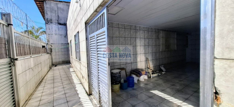 Imagem Casa com 2 Quartos à Venda, 143 m² Imagem Casa com 2 Quartos à Venda, 143 m²