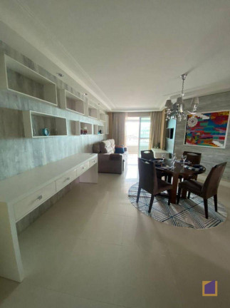 Imagem Apartamento com 3 Quartos à Venda, 141 m² em Centro - Itajaí