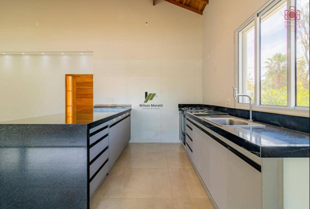 Imagem Casa de Condomínio com 4 Quartos à Venda, 280 m²