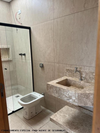 Imagem Imóvel com 3 Quartos à Venda, 81 m² em Jardim Rio De Janeiro - Sarandi Imagem Imóvel com 3 Quartos à Venda, 81 m² em Jardim Rio De Janeiro - Sarandi