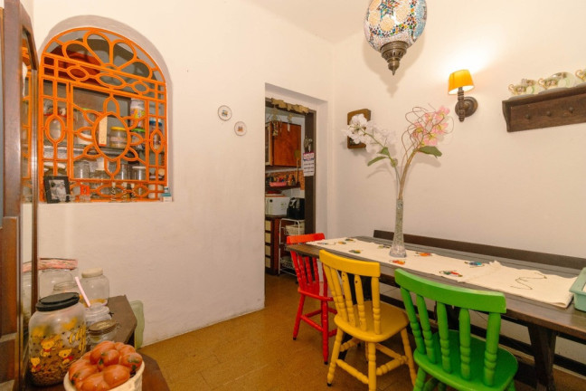 Imagem Casa com 3 Quartos à Venda, em Cidade Baixa - Porto Alegre Imagem Casa com 3 Quartos à Venda, em Cidade Baixa - Porto Alegre