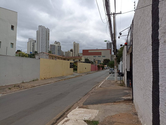 Imagem Casa com 3 Quartos à Venda, 311 m² em Jardim Cuiabá - Cuiabá Imagem Casa com 3 Quartos à Venda, 311 m² em Jardim Cuiabá - Cuiabá