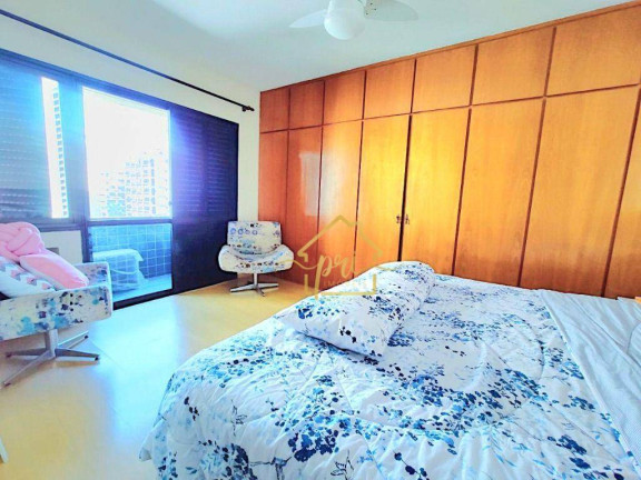 Imagem Apartamento com 3 Quartos à Venda, 290 m² em Gonzaga - Santos
