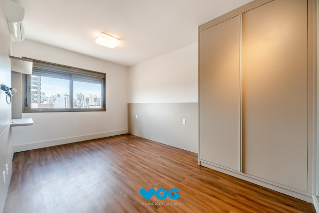 Imagem Imóvel com 3 Quartos à Venda, 121 m² em Petrópolis - Porto Alegre