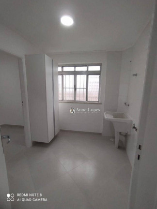 Imagem Apartamento com 3 Quartos à Venda, 110 m² em Gonzaga - Santos Imagem Apartamento com 3 Quartos à Venda, 110 m² em Gonzaga - Santos