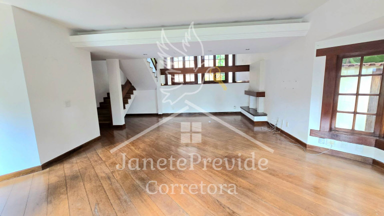 Imagem Casa de Condomínio com 4 Quartos para Alugar, 400 m² em Alphaville - Santana De Parnaíba Imagem Casa de Condomínio com 4 Quartos para Alugar, 400 m² em Alphaville - Santana De Parnaíba