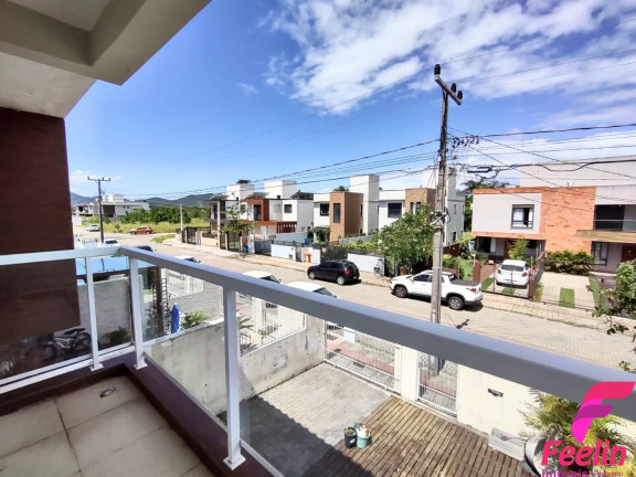 Imagem Casa com 3 Quartos à Venda, 153 m² em Ribeirão Da Ilha - Florianópolis Imagem Casa com 3 Quartos à Venda, 153 m² em Ribeirão Da Ilha - Florianópolis