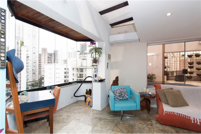 Imagem Imóvel com 2 Quartos à Venda,  em Campo Belo - São Paulo
