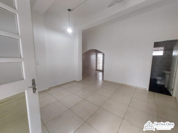 Casa com 2 Quartos para Alugar, 15 m² em Centro - Ubatuba