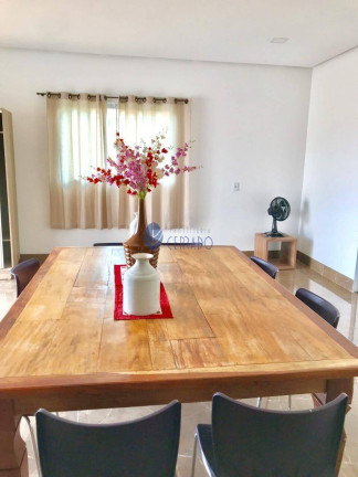 Imagem Casa de Condomínio com 10 Quartos à Venda, 363 m² em Zona Rural - Alexânia Imagem Casa de Condomínio com 10 Quartos à Venda, 363 m² em Zona Rural - Alexânia