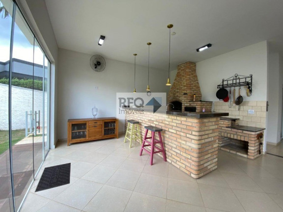 Imagem Imóvel com 4 Quartos à Venda, 319 m² em Itapecerica - Salto