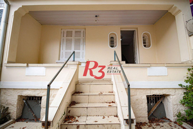 Imagem Casa com 4 Quartos à Venda ou Locação, 212 m² em Gonzaga - Santos Imagem Casa com 4 Quartos à Venda ou Locação, 212 m² em Gonzaga - Santos