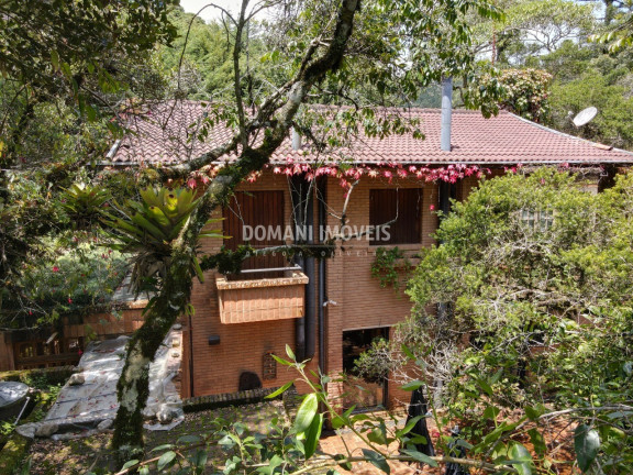 Casa com 4 Quartos à Venda, 410 m² em Região Do Toriba - Campos Do Jordão