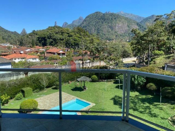 Imagem Casa com 8 Quartos à Venda, 1.570 m² em Carlos Guinle - Teresópolis