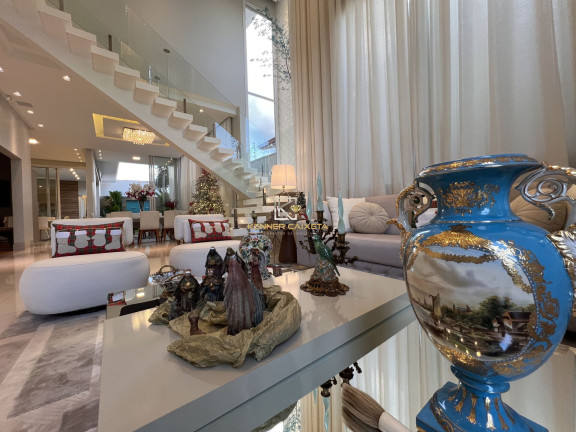 Imagem Casa com 4 Quartos à Venda, 372 m² em Copacabana - Patos De Minas Imagem Casa com 4 Quartos à Venda, 372 m² em Copacabana - Patos De Minas