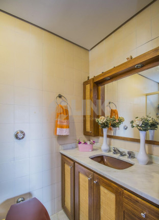 Imagem Imóvel com 4 Quartos à Venda, 335 m² em Moinhos De Vento - Porto Alegre
