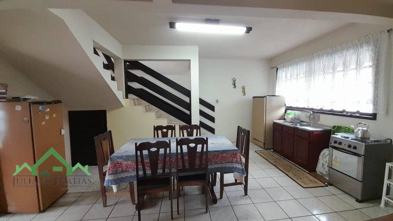 Imagem Sobrado com 5 Quartos à Venda, 280 m² em Costeira - Balneário Barra Do Sul