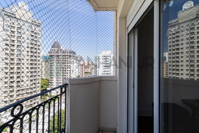 Imagem Imóvel com 3 Quartos à Venda, 261 m² em Itaim Bibi - São Paulo