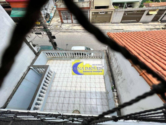 Imagem Sobrado com 3 Quartos à Venda ou Locação, 200 m² em Jardim Marek - Santo André Imagem Sobrado com 3 Quartos à Venda ou Locação, 200 m² em Jardim Marek - Santo André