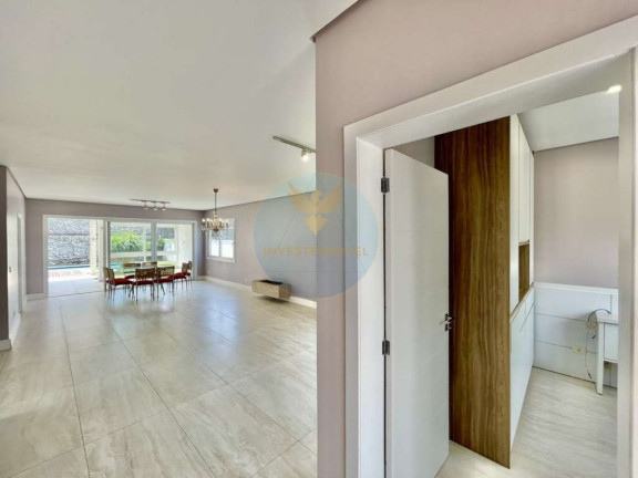 Imagem Casa de Condomínio com 4 Quartos à Venda, 333 m² em Granja Viana - Cotia