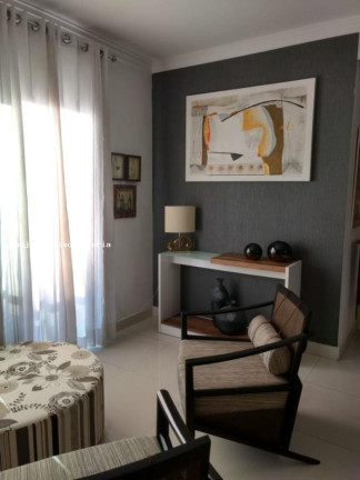 Imagem Casa à Venda, em São Paulo 2 - Cotia Imagem Casa à Venda, em São Paulo 2 - Cotia