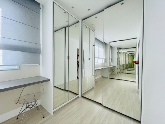 Imagem Apartamento com 4 Quartos à Venda, 145 m² em Centro - Balneário Camboriú Imagem Apartamento com 4 Quartos à Venda, 145 m² em Centro - Balneário Camboriú