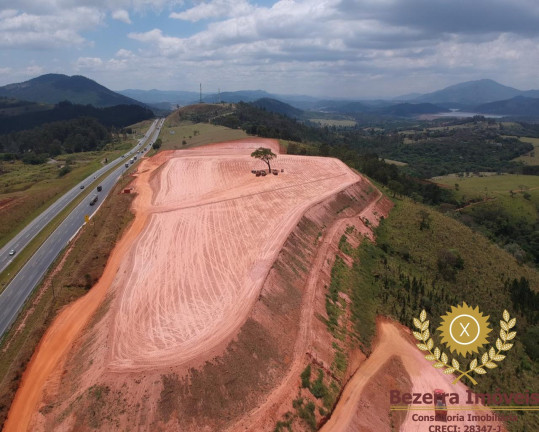 Imagem Terreno à Venda, 60.000 m² em Penha - Bragança Paulista Imagem Terreno à Venda, 60.000 m² em Penha - Bragança Paulista