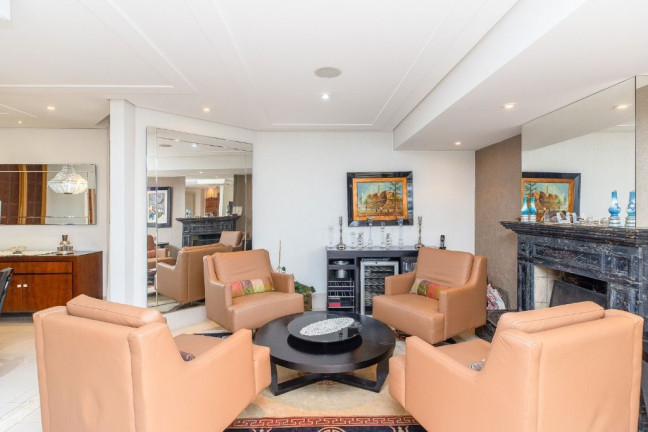Imagem Apartamento com 4 Quartos à Venda, 202 m² em Moema - São Paulo