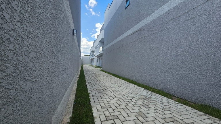 Imagem Casa com 3 Quartos à Venda, 126 m² em Boqueirão - Curitiba Imagem Casa com 3 Quartos à Venda, 126 m² em Boqueirão - Curitiba