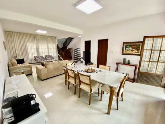 Imagem Casa com 5 Quartos à Venda, 291 m² em Ouro Preto - Belo Horizonte Imagem Casa com 5 Quartos à Venda, 291 m² em Ouro Preto - Belo Horizonte